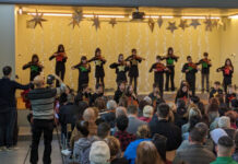 Talentos en escena: momentos inolvidables en los centros educativos de El Prat para celebrar las fiestas