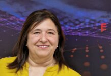 El departamento de Empresa y Trabajo entrevista a Núria Iglesias, técnica de Actividad Económica del Ayuntamiento.