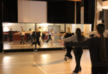 El centro cívico Jardins de la Pau Vibra con danza metropolitana en un proceso de creación colectiva