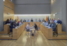 Maria Francisca Barriga se une como concejal del Ayuntamiento de El Prat y asume la cartera de educación