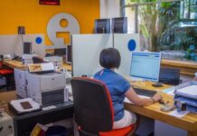 Programe cambios en los servicios municipales durante el verano