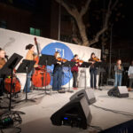 La Escuela de Artes de Viu participa en las actividades de Navidad en la Pradera